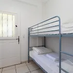 1 Entre 4 Et 6 Personnes Reynès