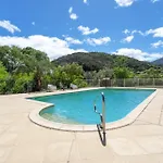1 Entre 4 Et 6 Personnes Casa vacanze Reynès