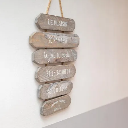 1 Entre 4 Et 6 Personnes Reynès